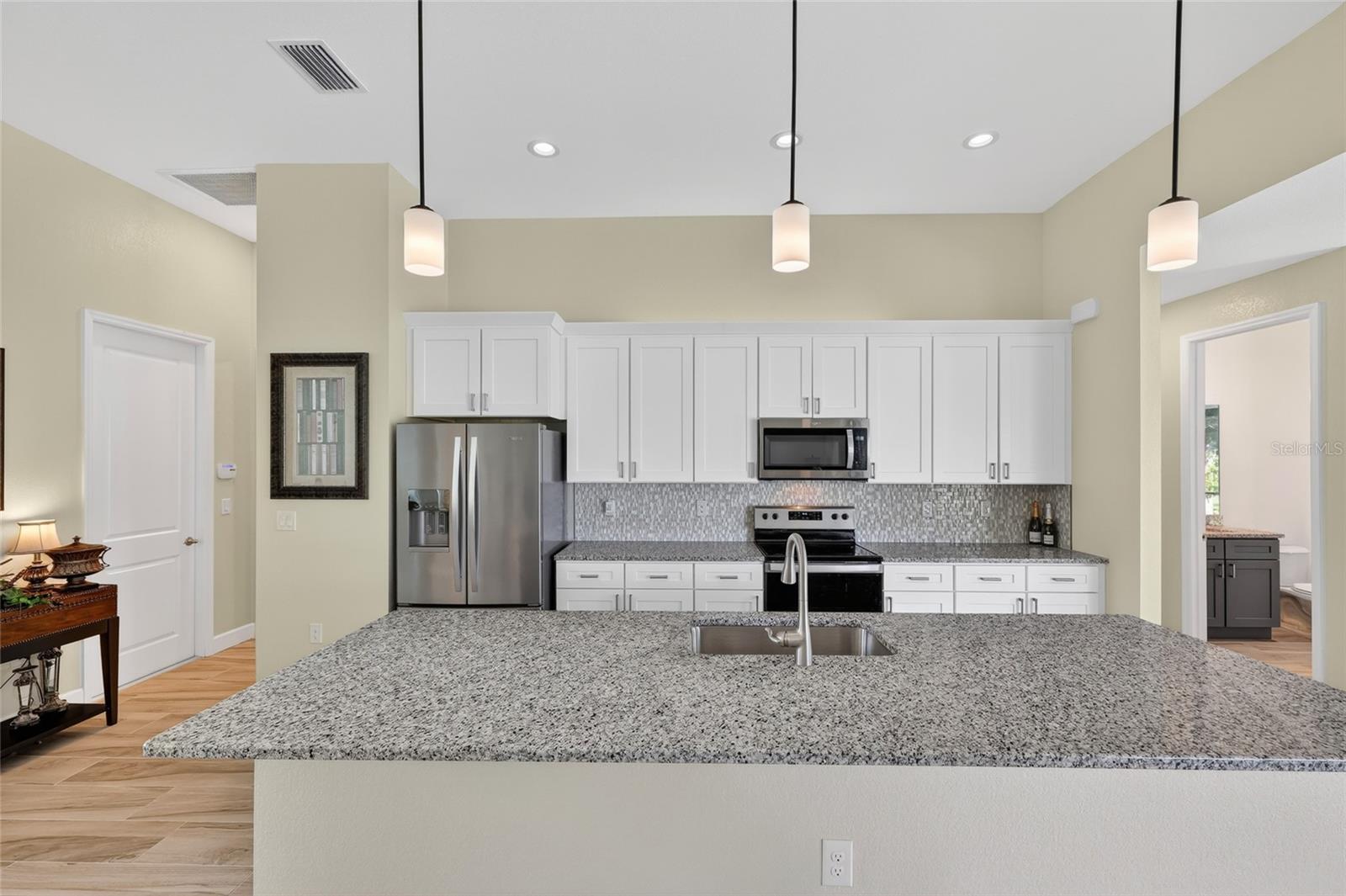 ROTONDA WEST BROADMOOR - Residential