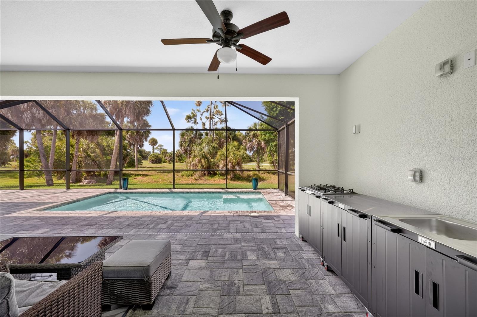 ROTONDA WEST BROADMOOR - Residential