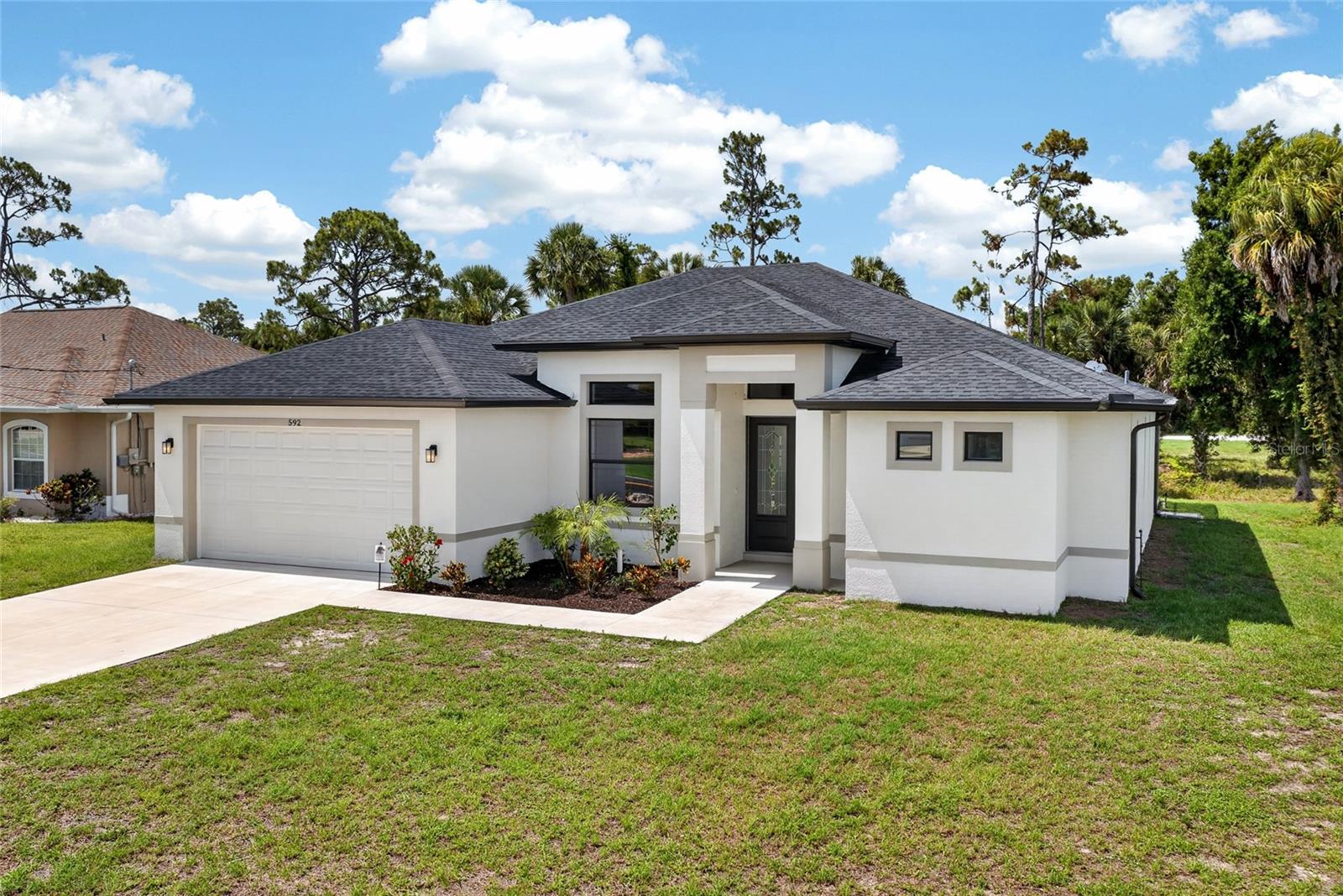 ROTONDA WEST BROADMOOR - Residential