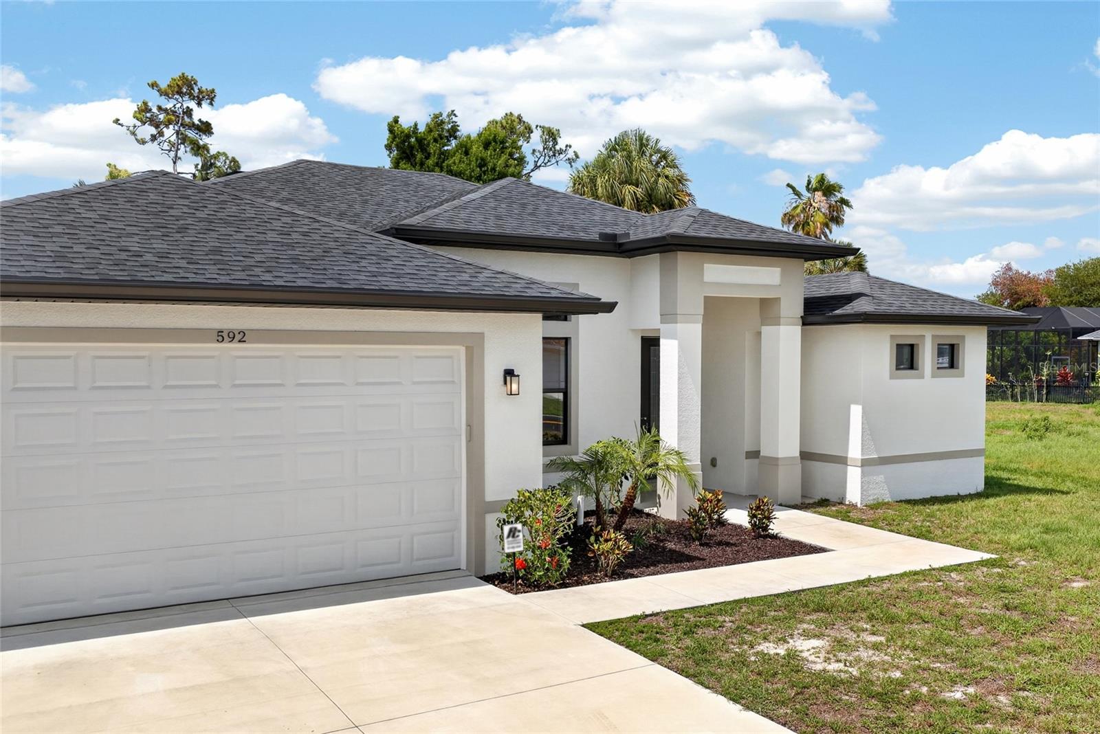 ROTONDA WEST BROADMOOR - Residential