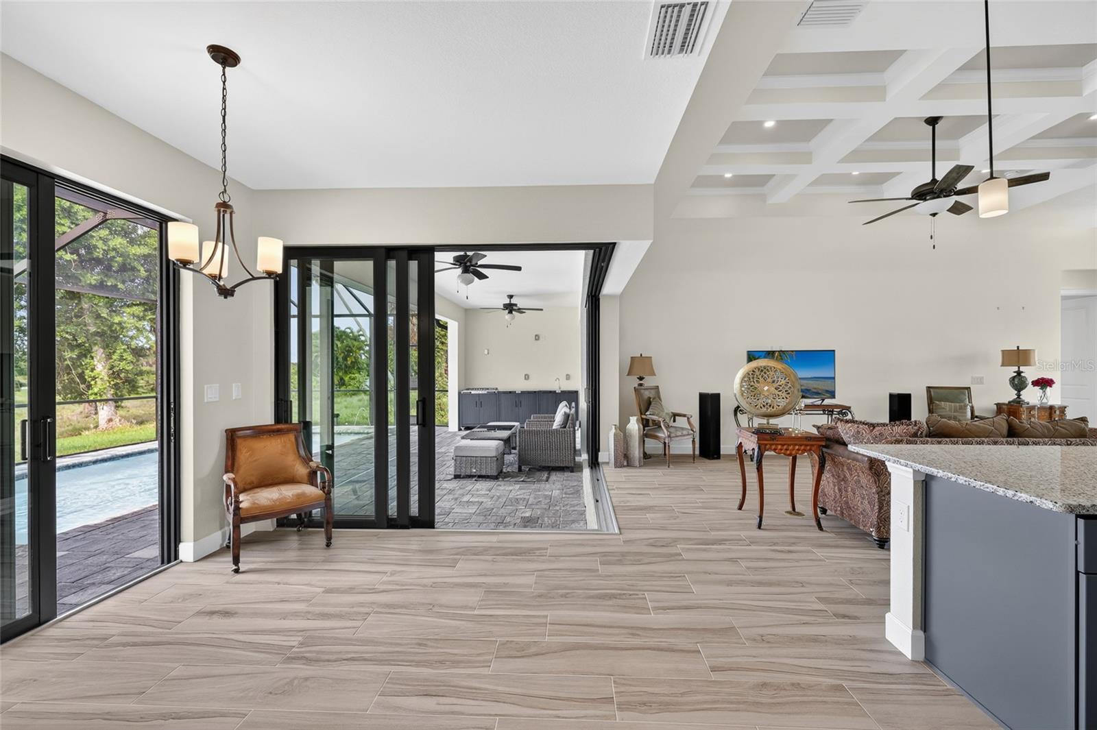 ROTONDA WEST BROADMOOR - Residential