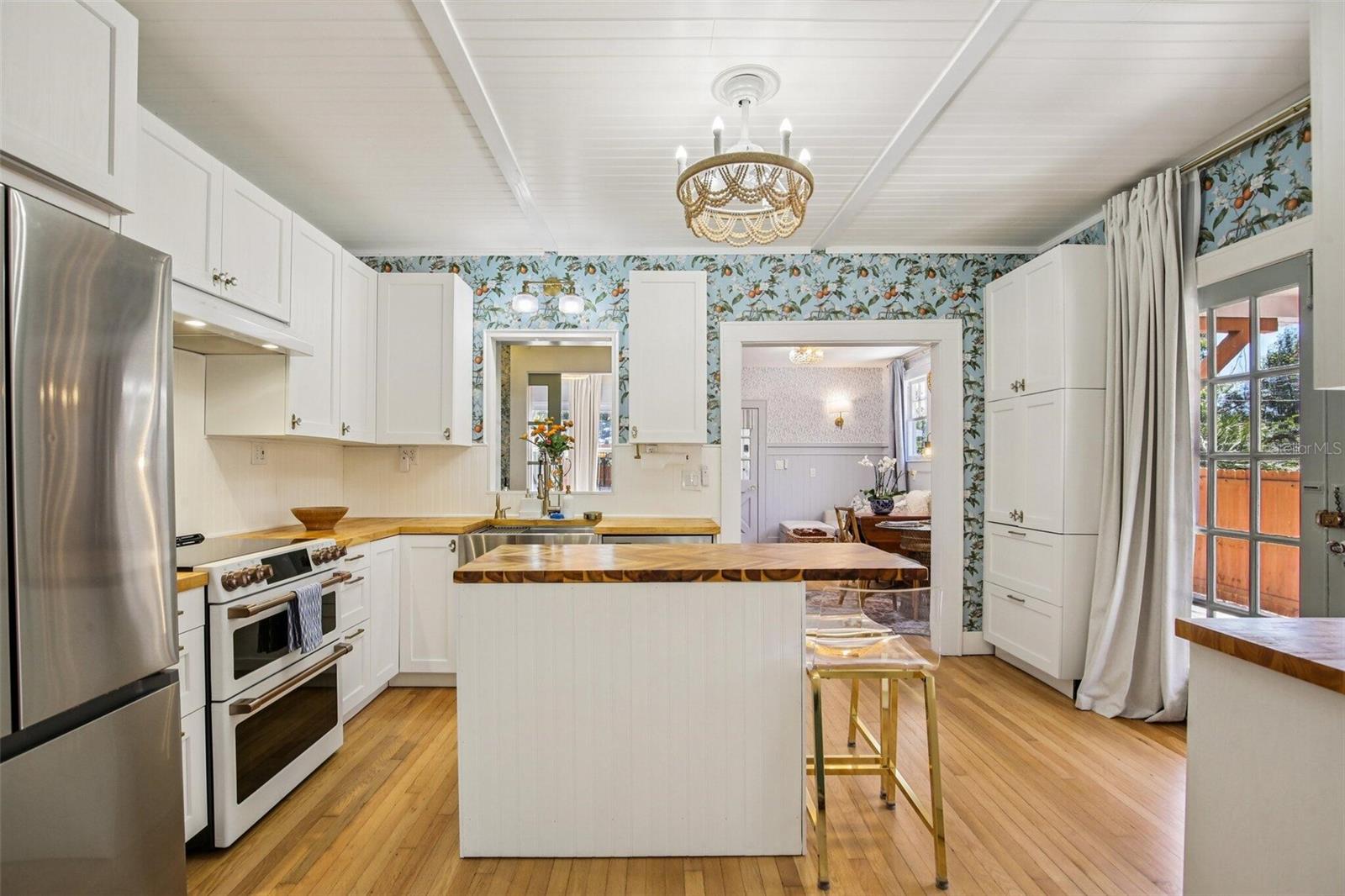 BAY TERRACE & BAY TERRACE ADD - Residential