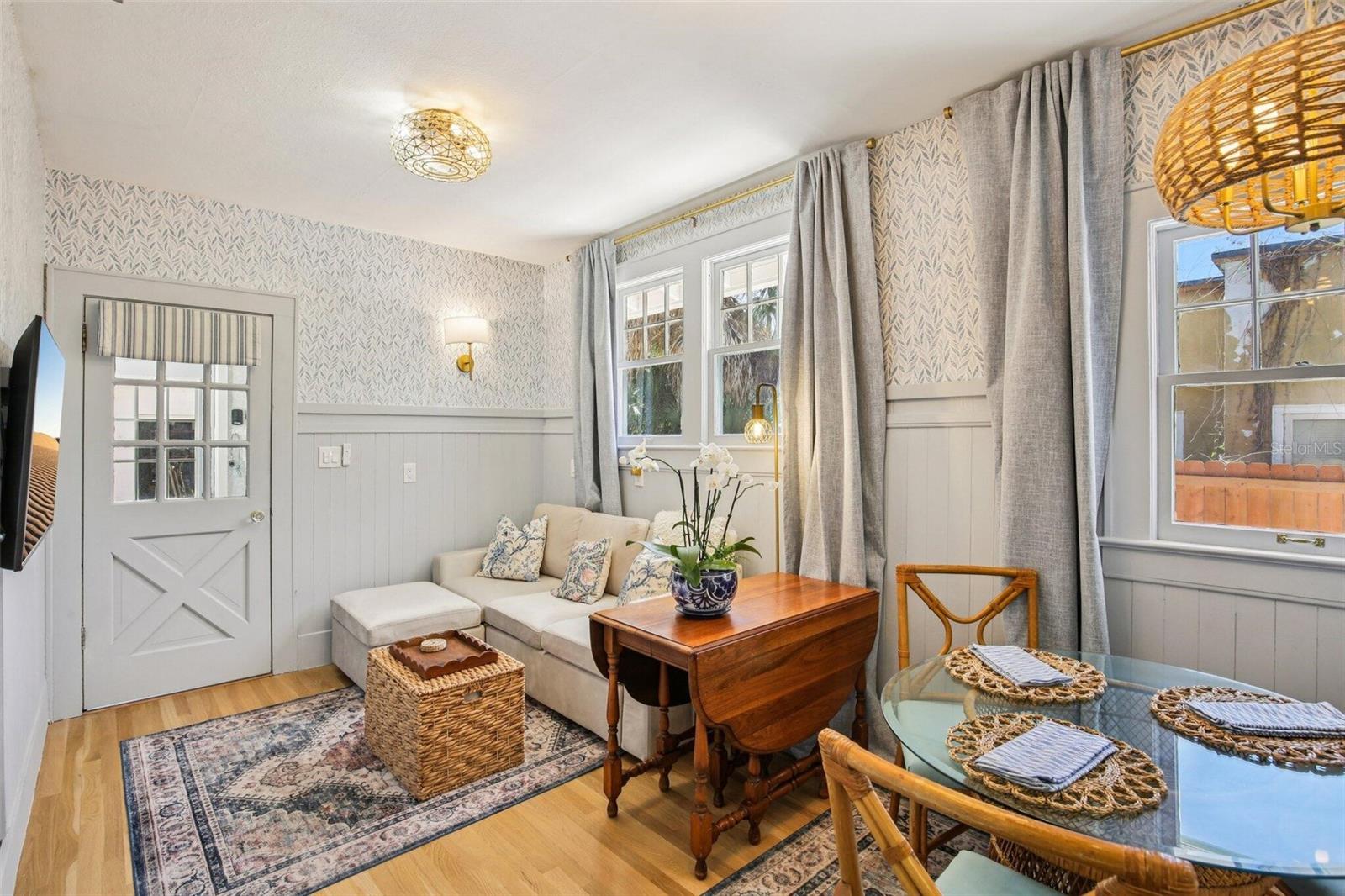 BAY TERRACE & BAY TERRACE ADD - Residential