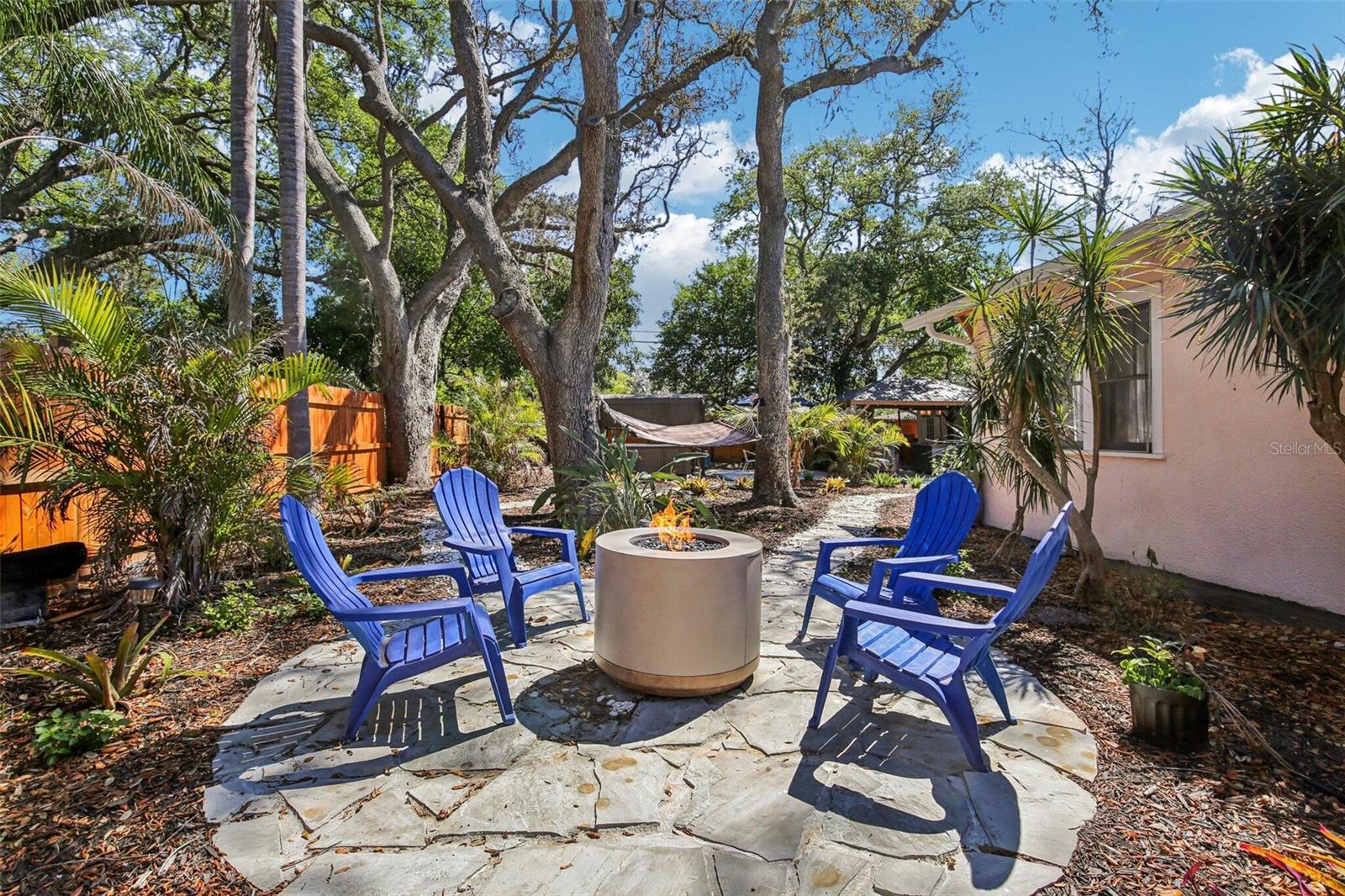 BAY TERRACE & BAY TERRACE ADD - Residential