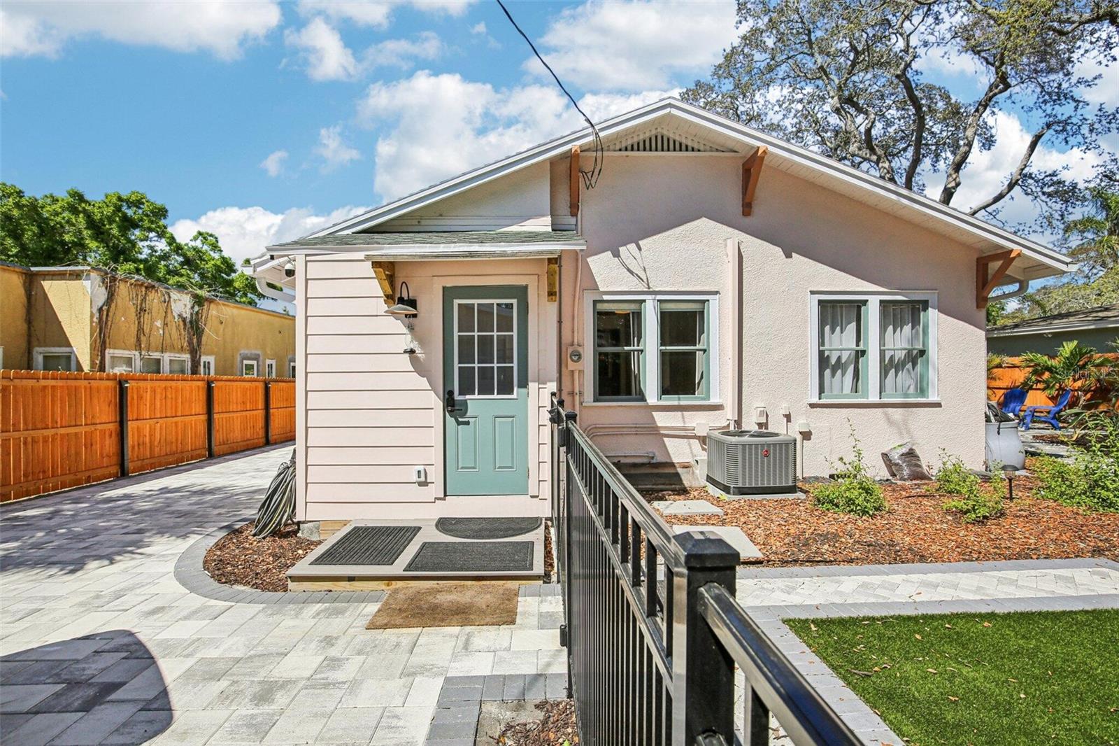 BAY TERRACE & BAY TERRACE ADD - Residential