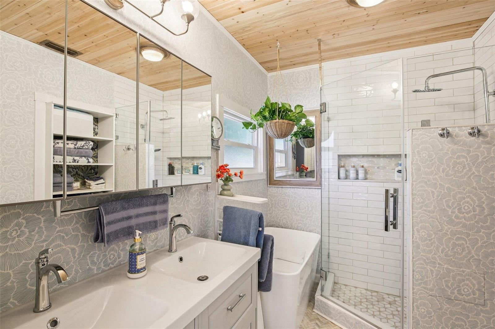 BAY TERRACE & BAY TERRACE ADD - Residential