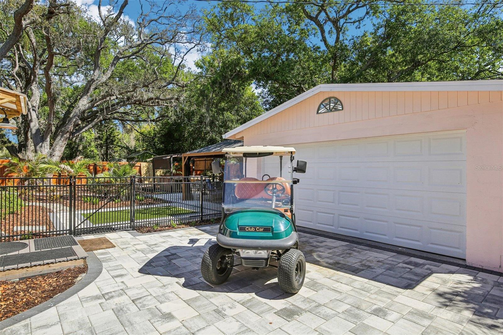 BAY TERRACE & BAY TERRACE ADD - Residential