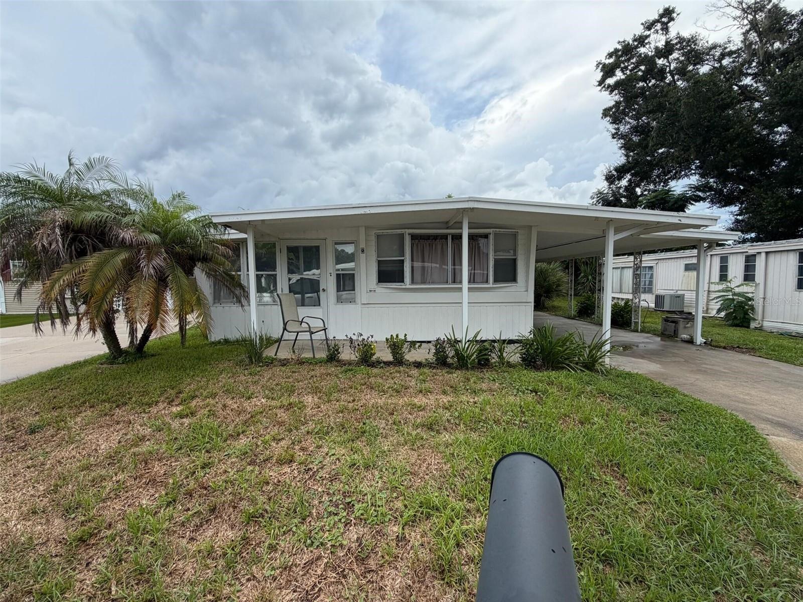 112 HOLIDAY LANE