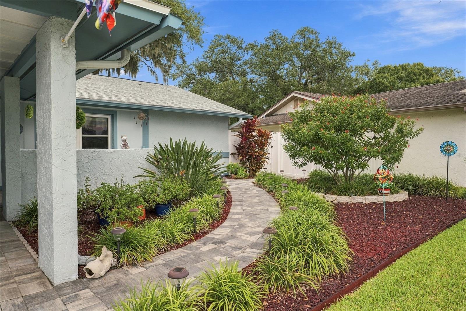 6841 CIRCLECREEK DRIVE