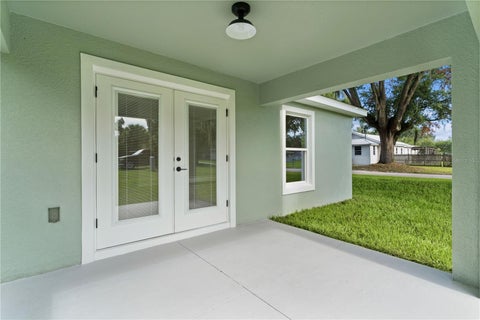 Tiny photo for 110 Sequoia Trail, Ocklawaha, FL 32179 (MLS # OM731194)