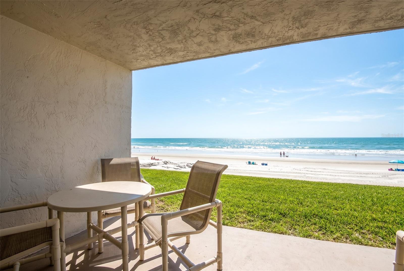 HACIENDA DEL SOL CONDO - Residential