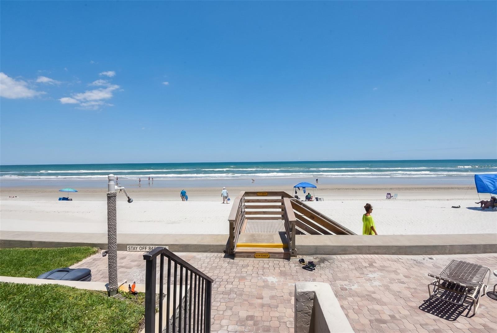 HACIENDA DEL SOL CONDO - Residential