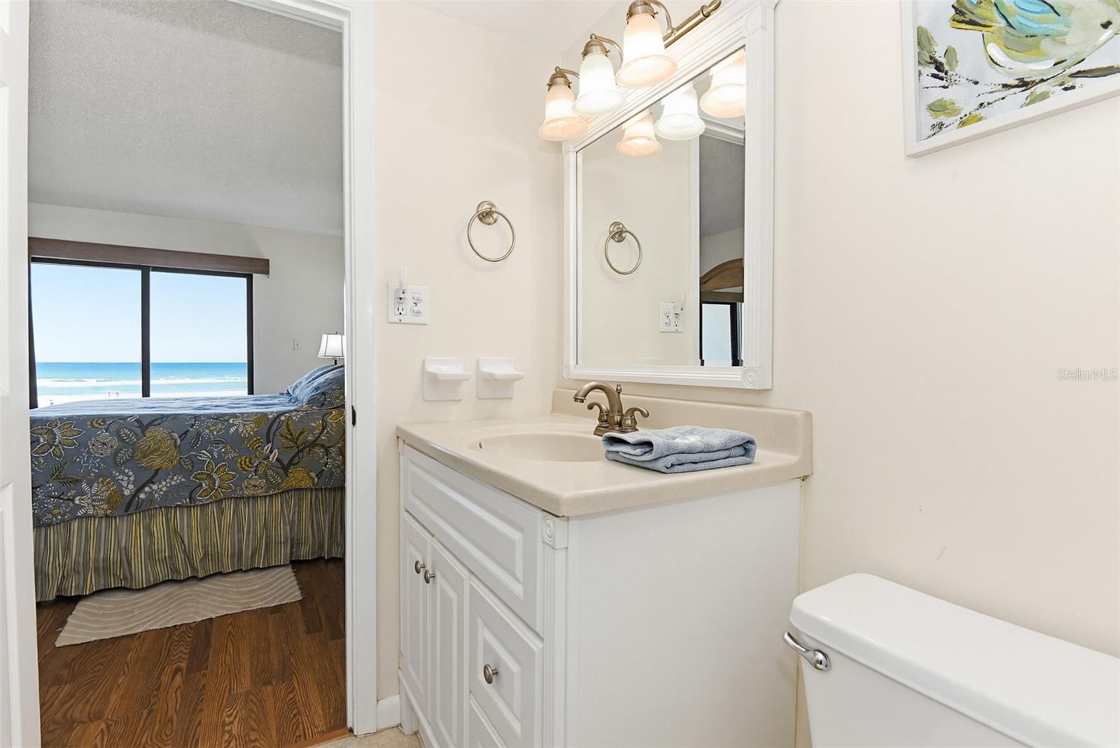HACIENDA DEL SOL CONDO - Residential