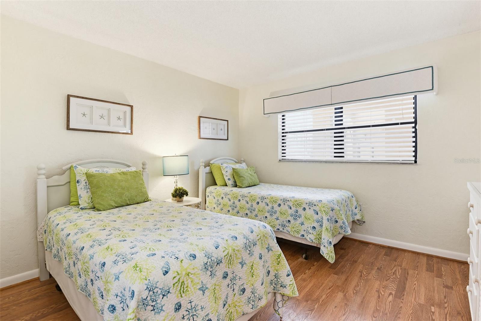 HACIENDA DEL SOL CONDO - Residential