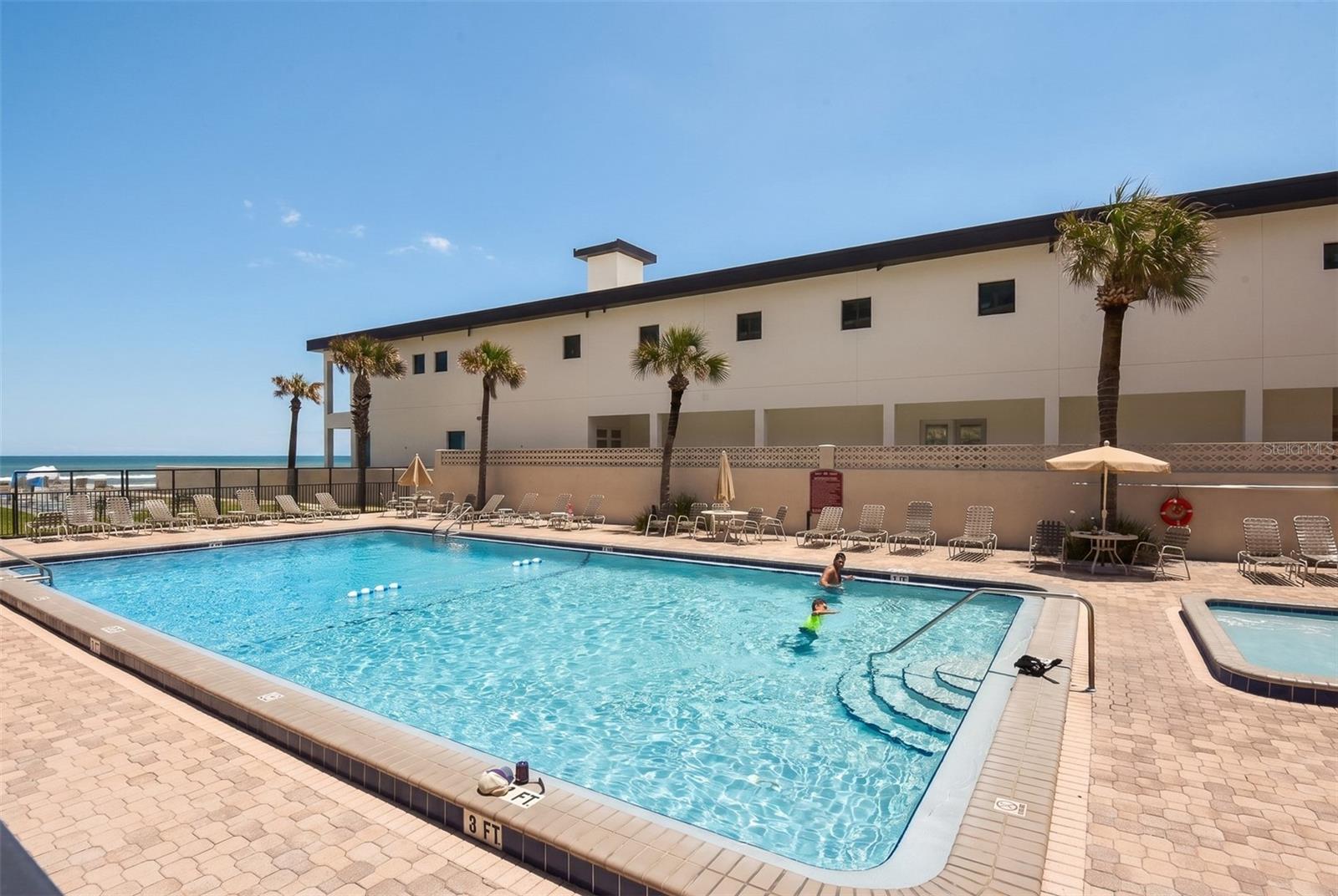 HACIENDA DEL SOL CONDO - Residential