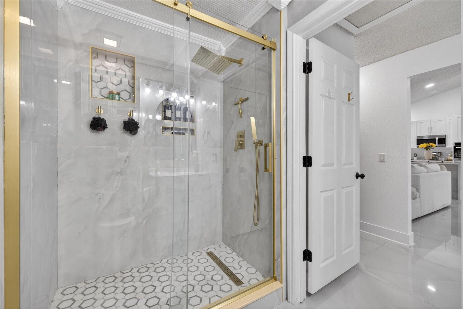 SPRING HILL - Residential