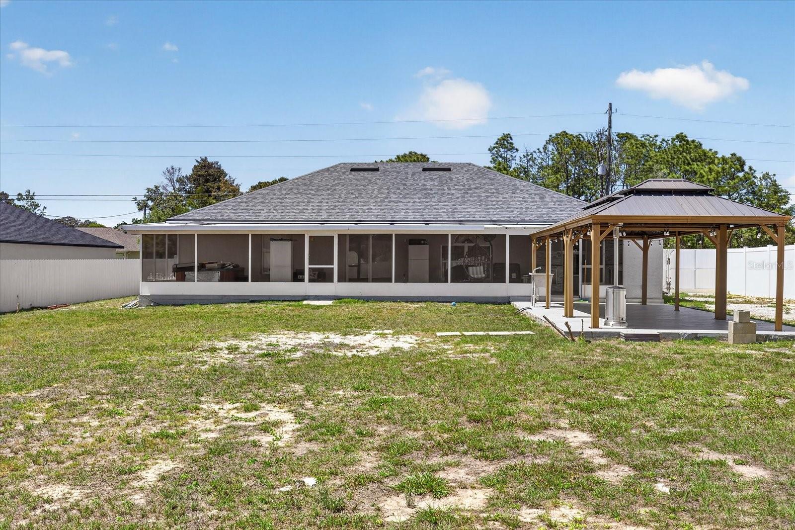 SPRING HILL - Residential