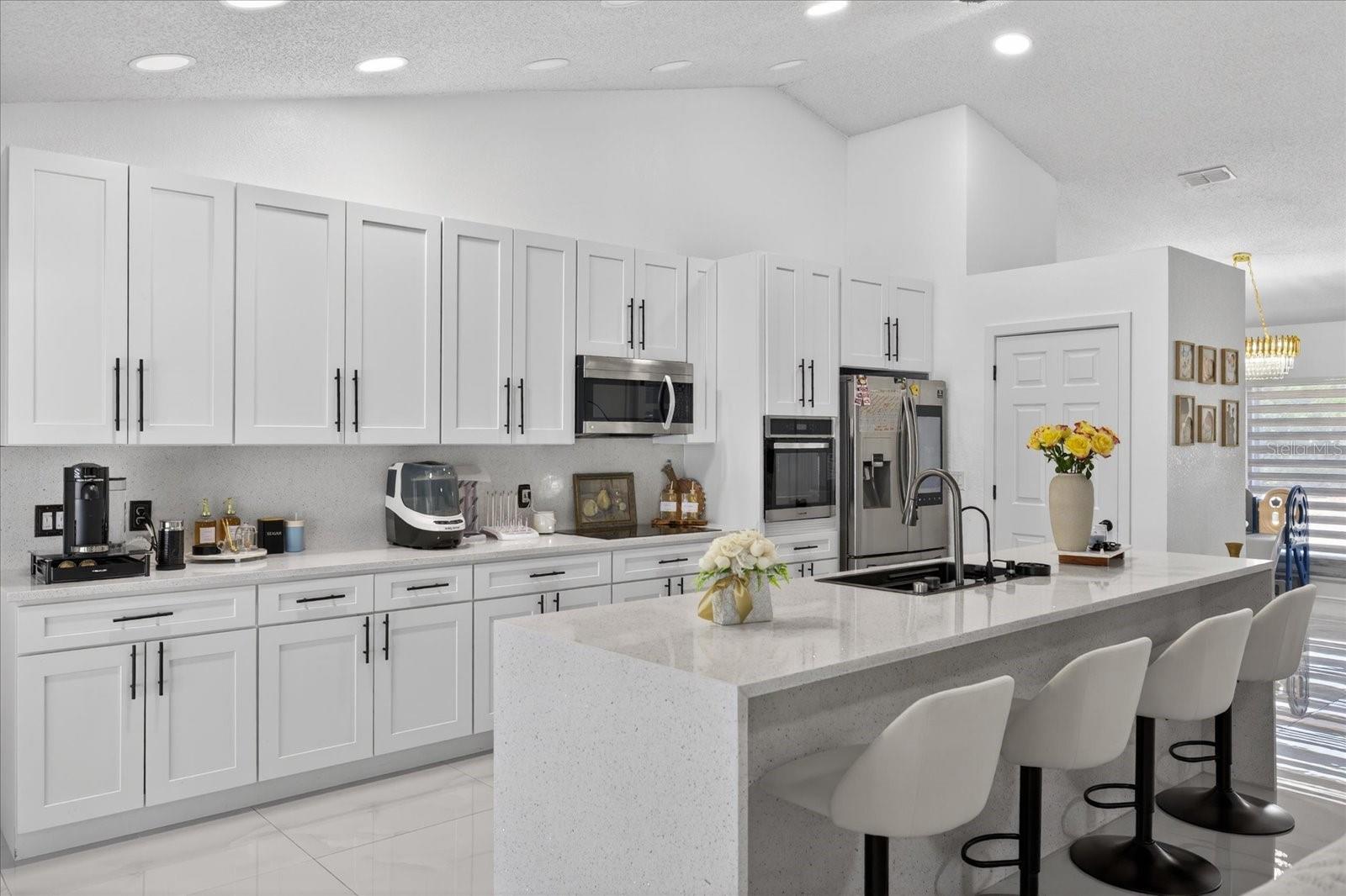 SPRING HILL - Residential