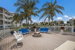 PALMA SOLA BAY CLUB - Residential