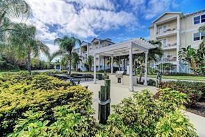 PALMA SOLA BAY CLUB - Residential