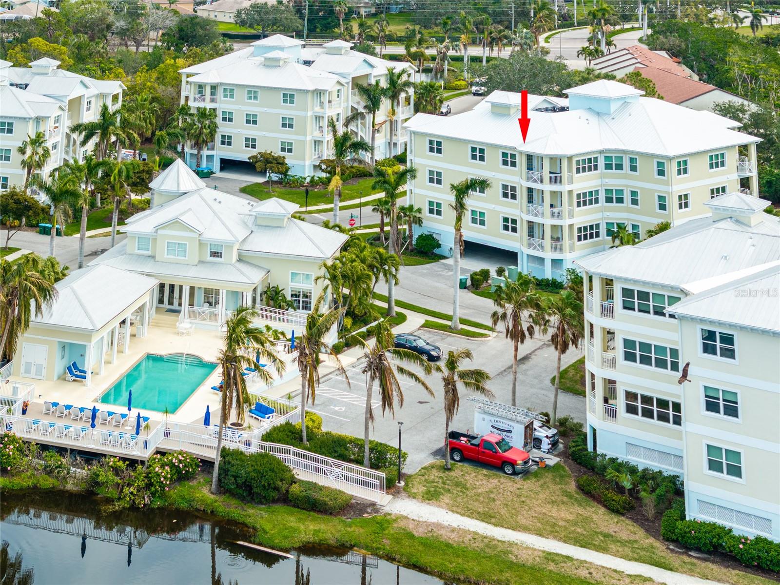 PALMA SOLA BAY CLUB - Residential