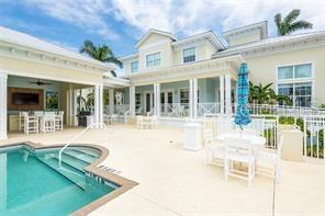 PALMA SOLA BAY CLUB - Residential