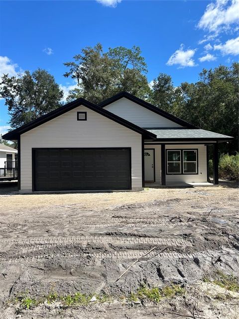 Photo of 307 SE 20th Street, Gainesville, FL 32641 (MLS # GC532441)