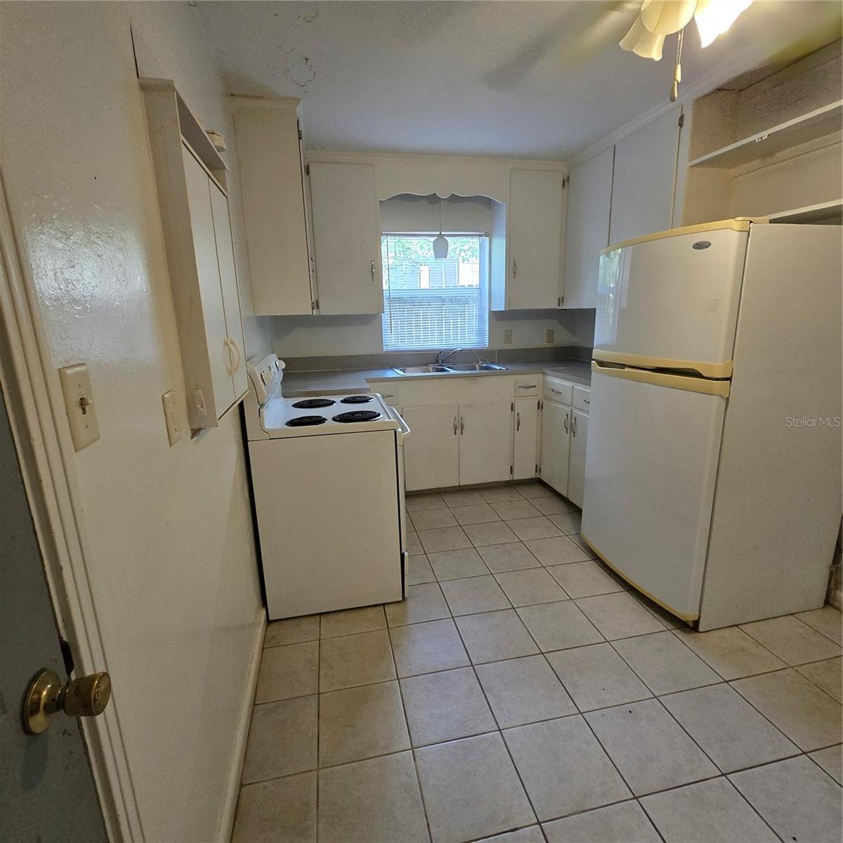 707 NW 24TH AVENUE