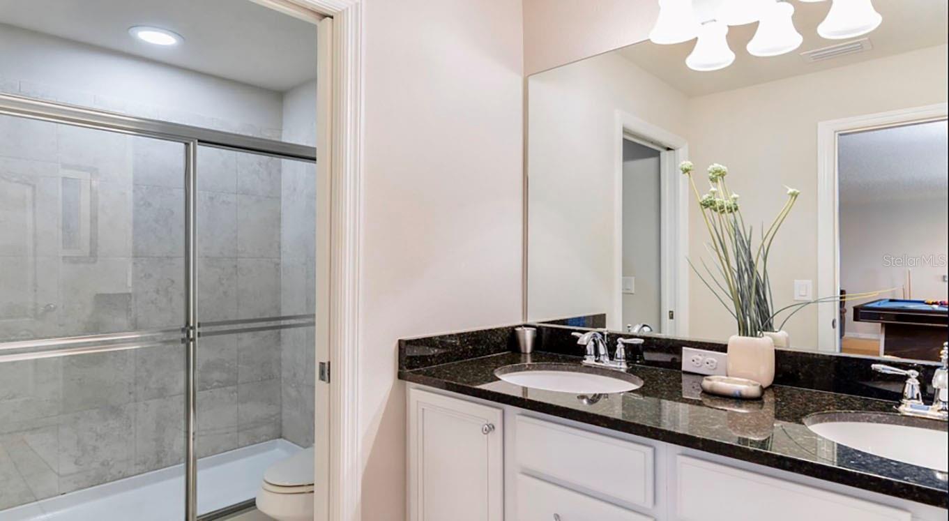 WINDSOR AT WESTSIDE PH 1 - Residential Lease