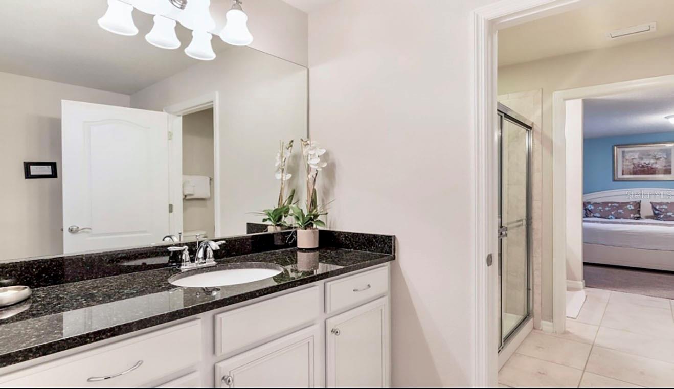 WINDSOR AT WESTSIDE PH 1 - Residential Lease