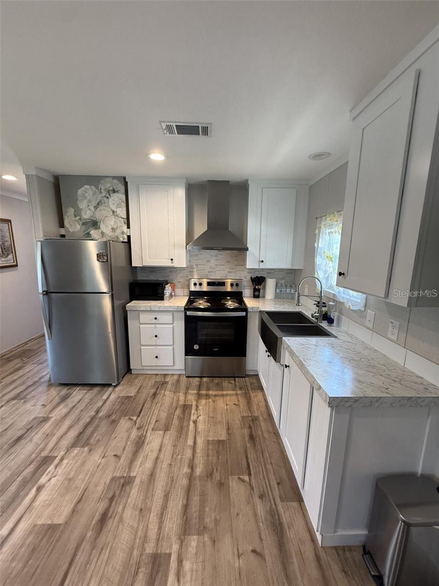 EAGLES NEST MOBILE HOME PARK UNREC - Residential