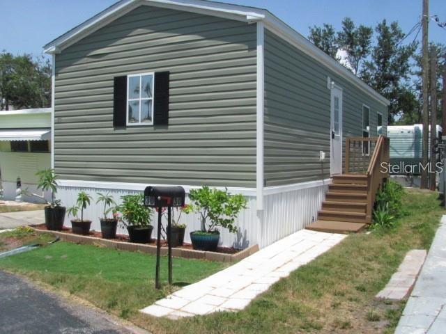 EAGLES NEST MOBILE HOME PARK UNREC - Residential