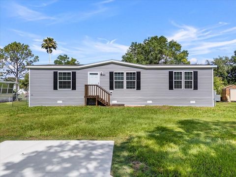 Photo of 9060 Sarah Drive, Polk City, FL 33868 (MLS # G5093405)