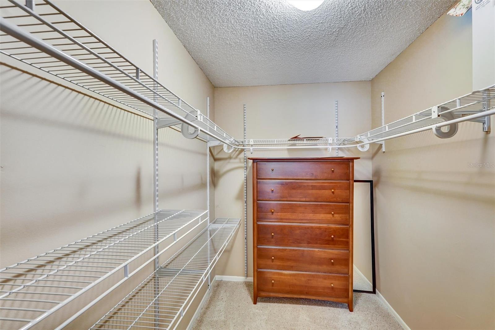 SIESTA HARBOR III - Residential