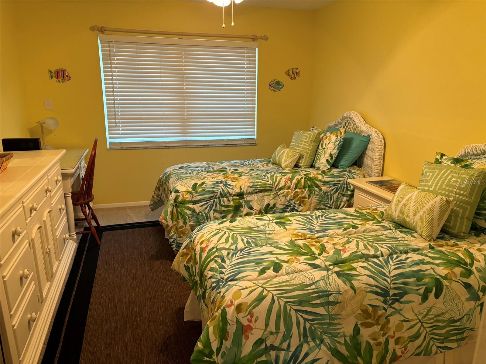 SIESTA HARBOR III - Residential