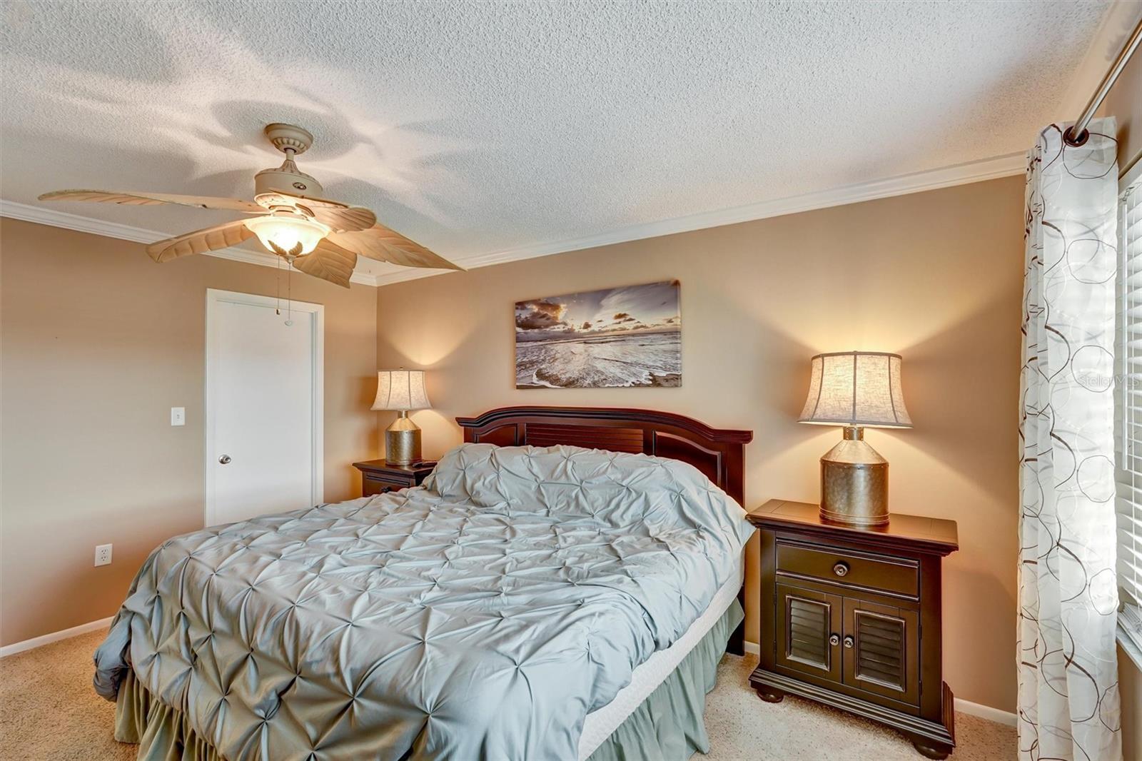 SIESTA HARBOR III - Residential