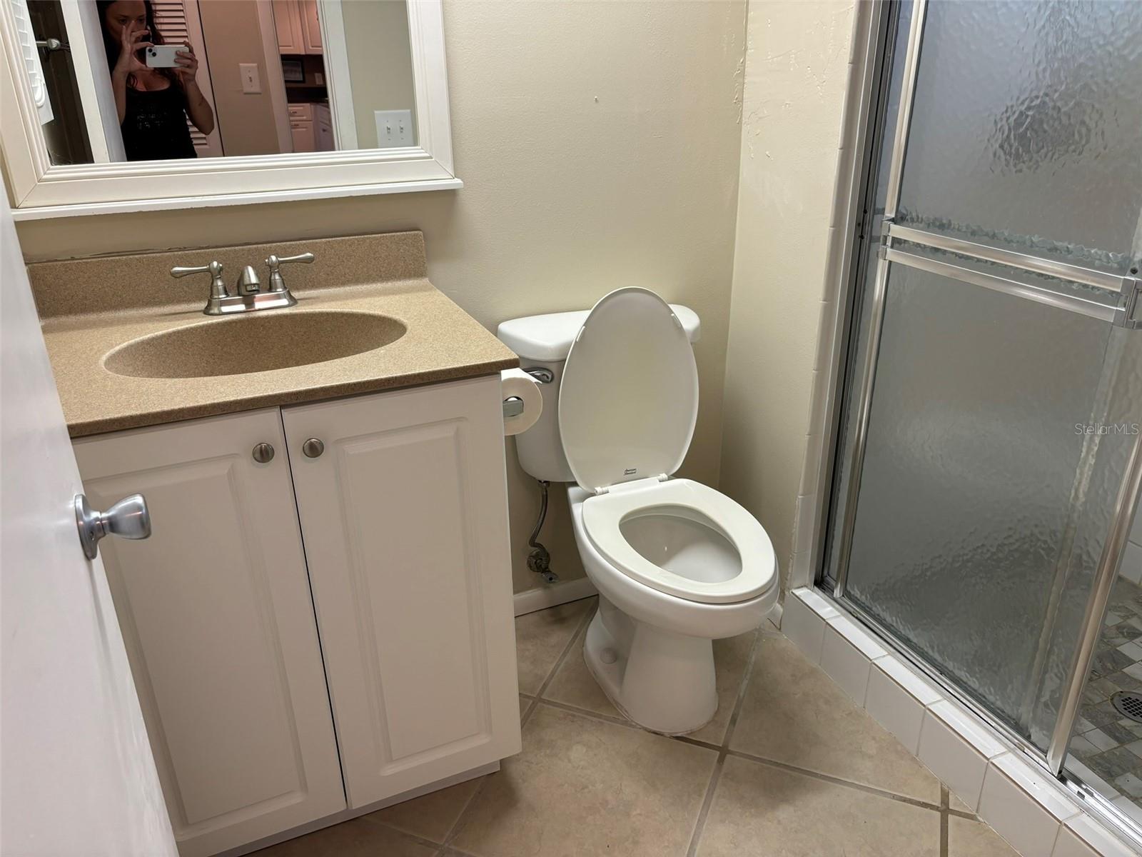 SIESTA HARBOR III - Residential