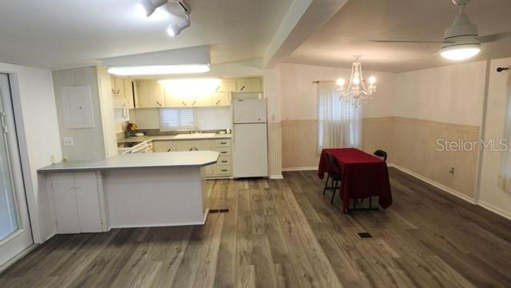 Photo of 5205 5th Street E, Bradenton, FL 34203 (MLS # A4677792)