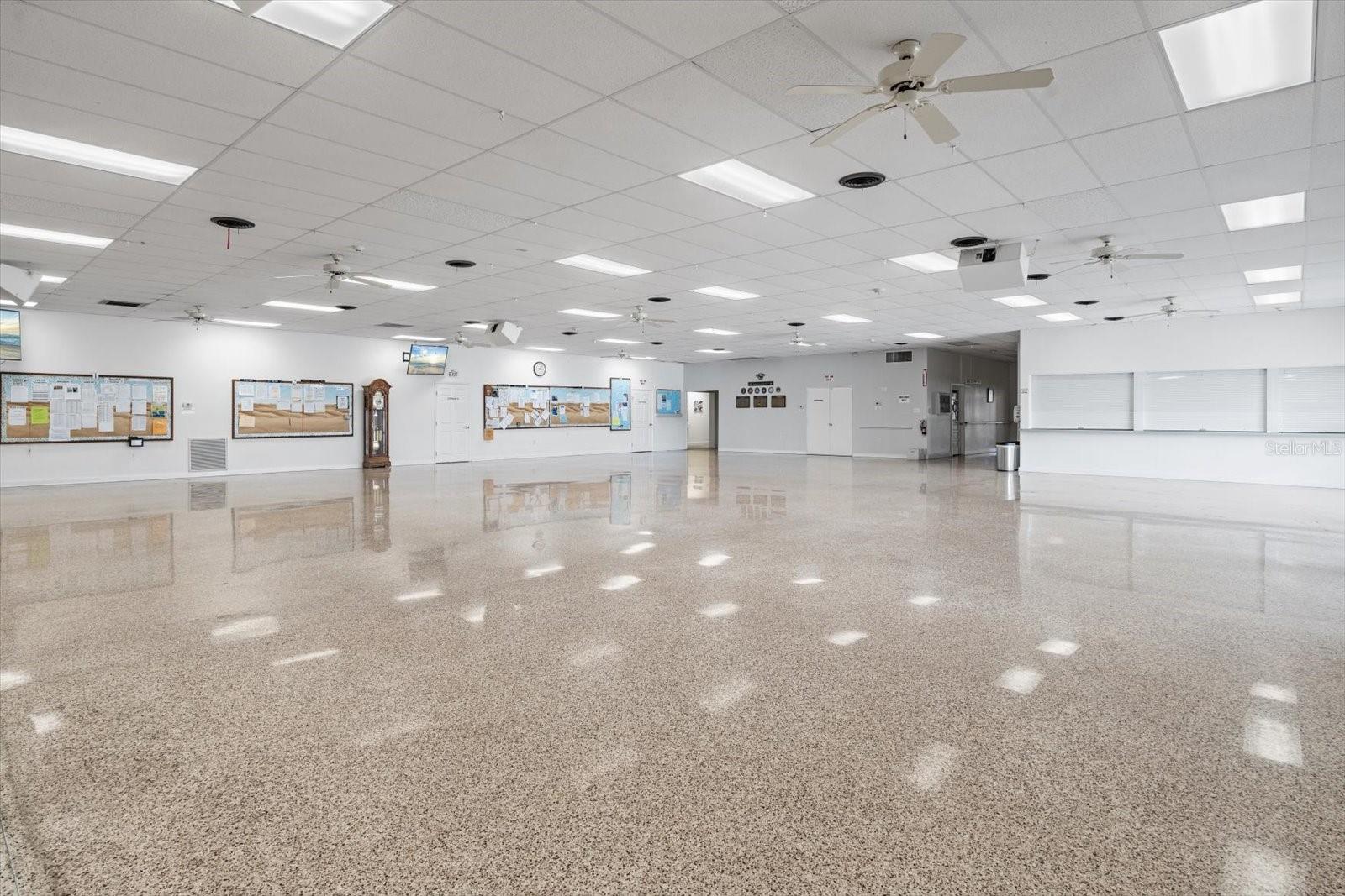 GOLF LAKES RESIDENTS CO-OP - Residential