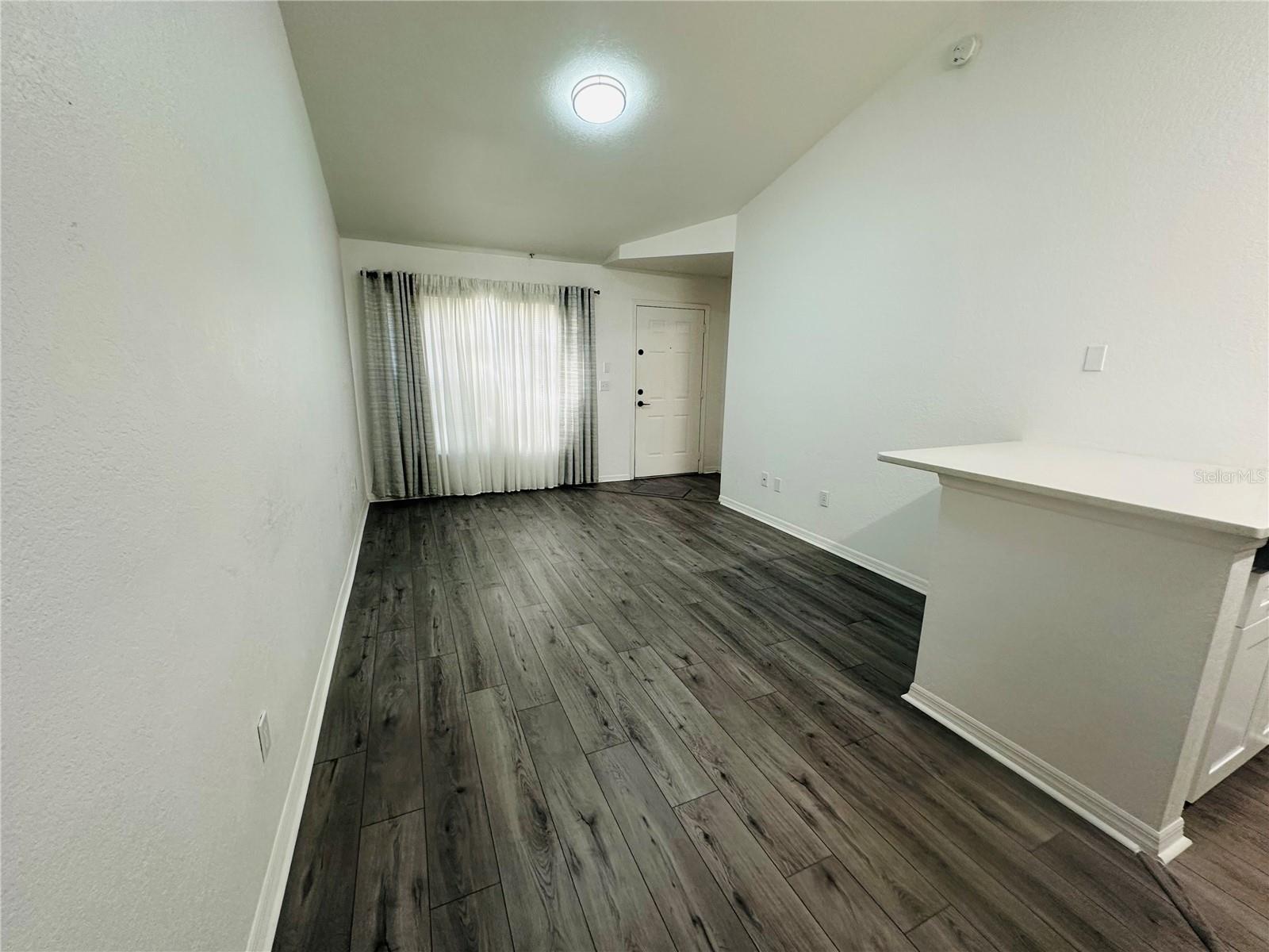 AZUR/METROWEST - Residential