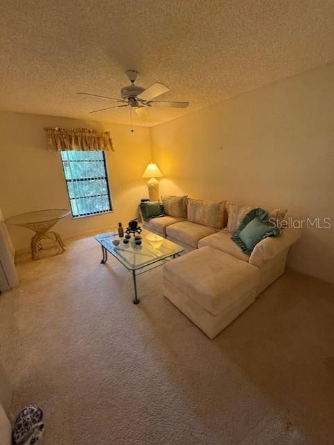 DEER HOLLOW - Residential