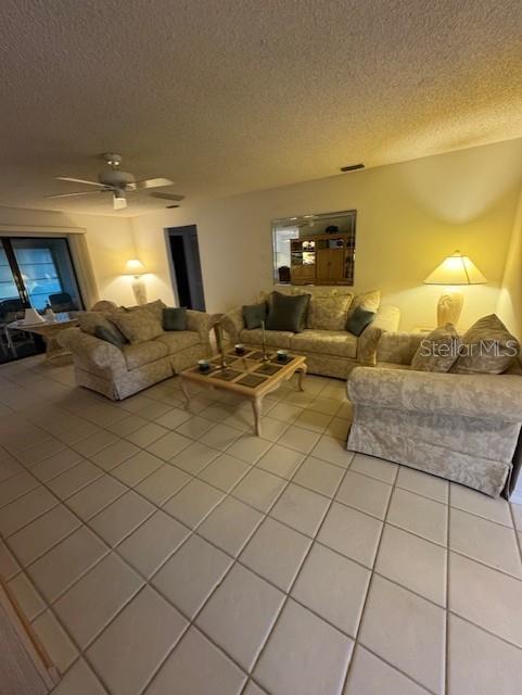 DEER HOLLOW - Residential