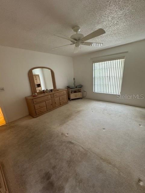 DEER HOLLOW - Residential