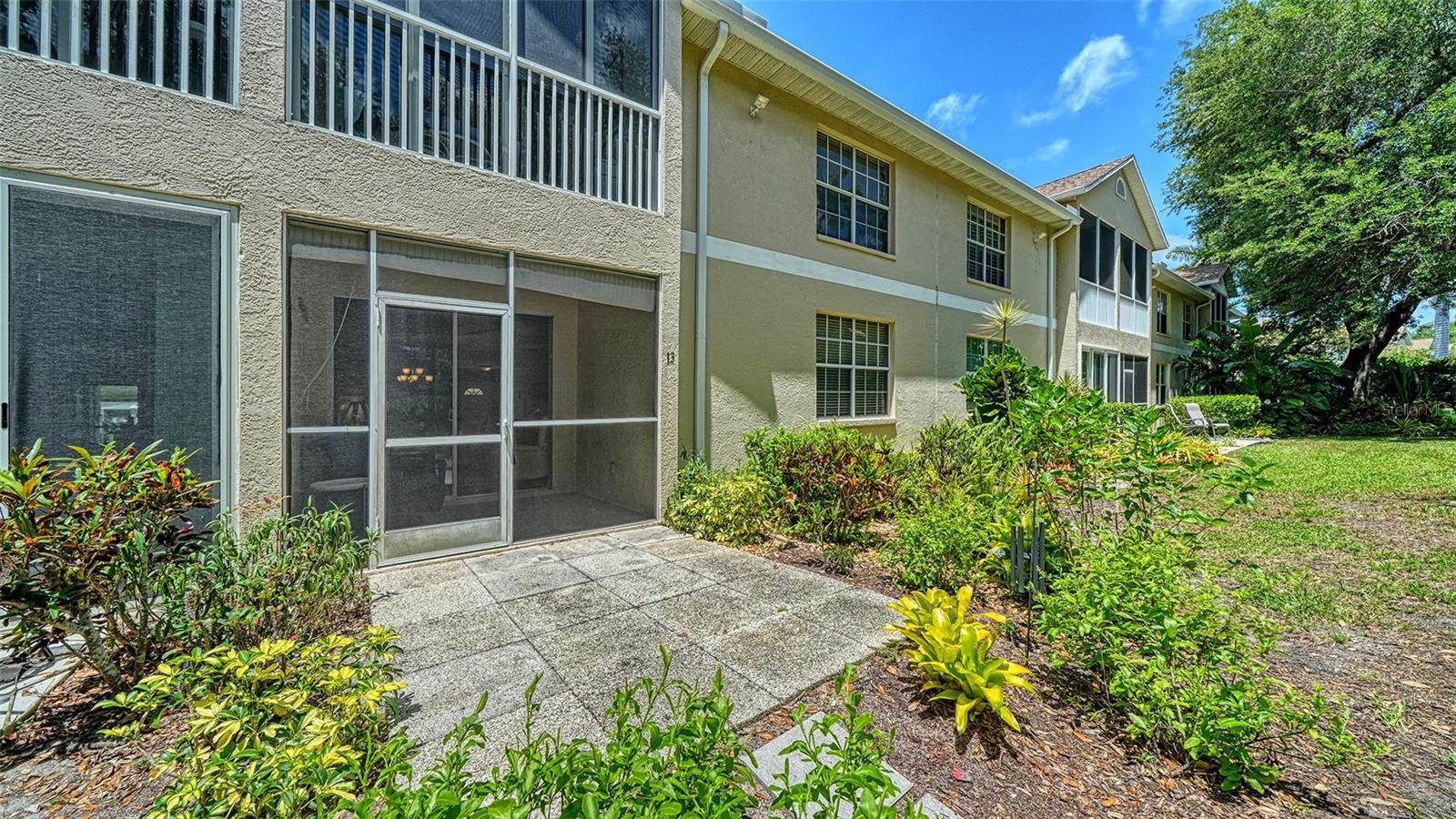 PINESTONE AT PALMER RANCH - Residential