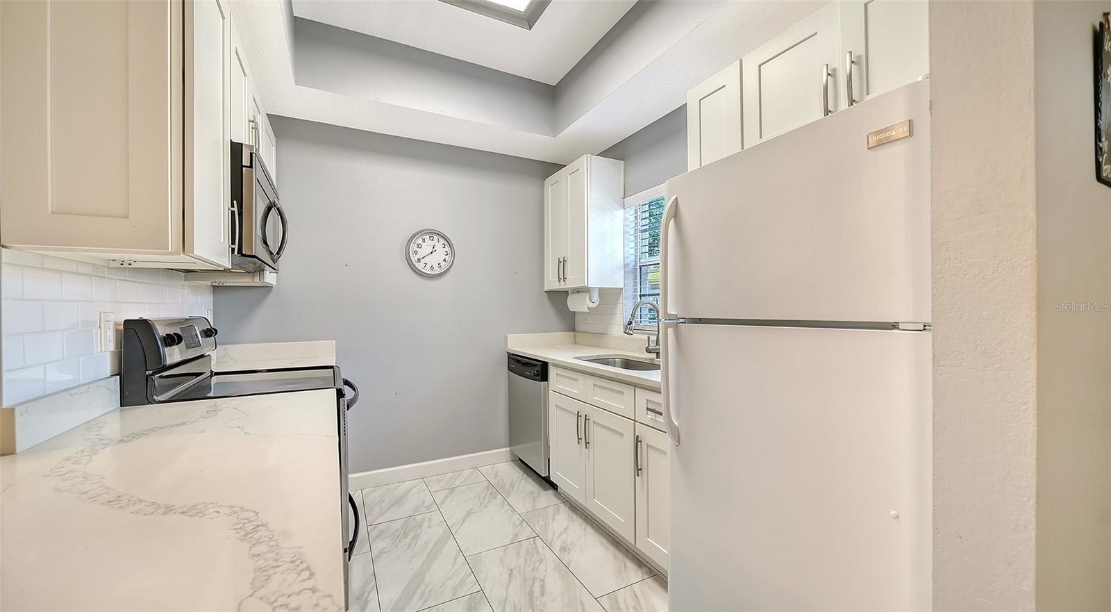 PINESTONE AT PALMER RANCH - Residential