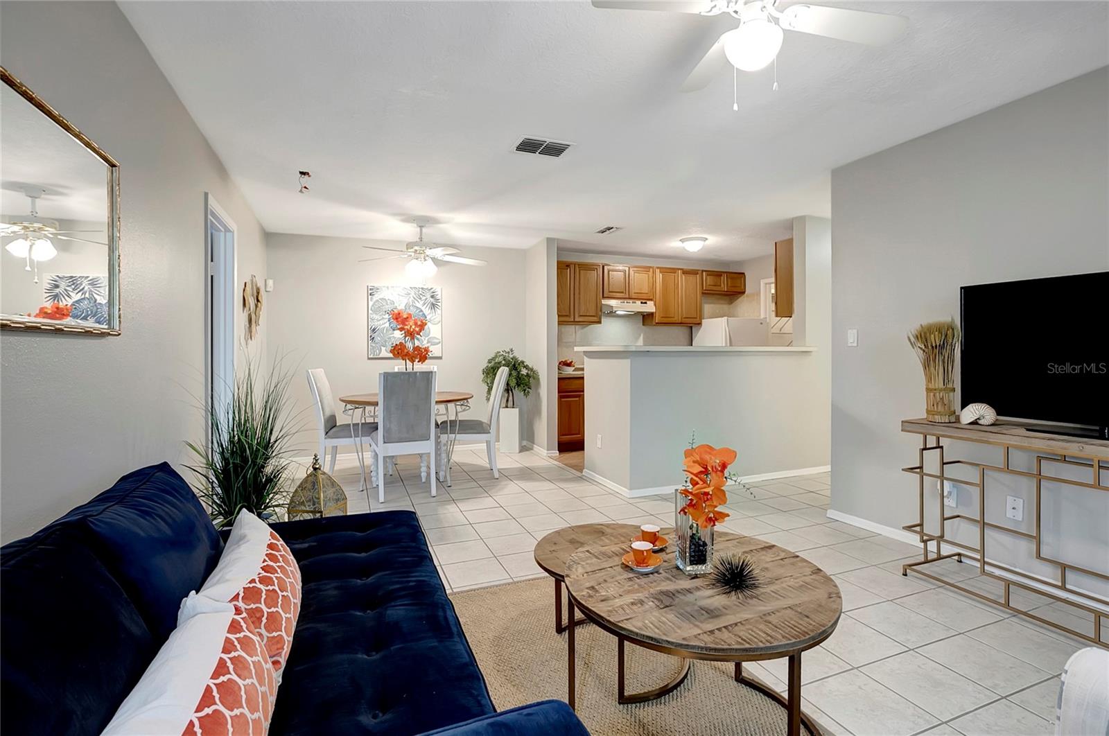 WINDJAMMER CONDO - Residential