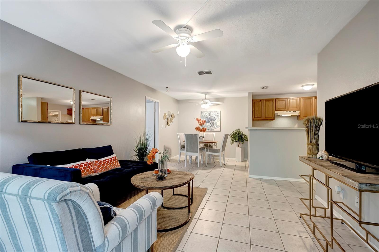 WINDJAMMER CONDO - Residential