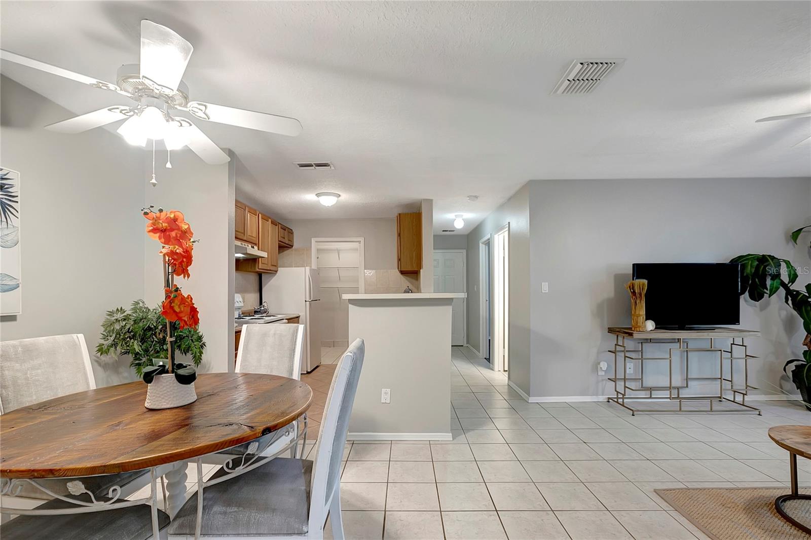 WINDJAMMER CONDO - Residential