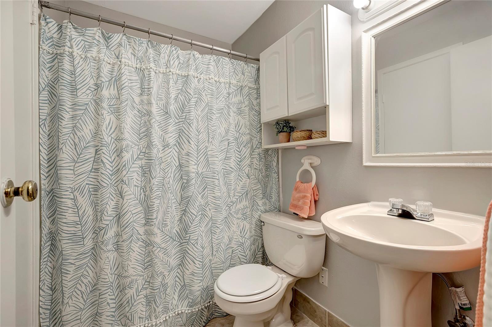 WINDJAMMER CONDO - Residential