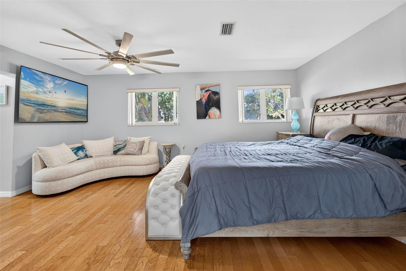 BENEVA WOODS - Residential